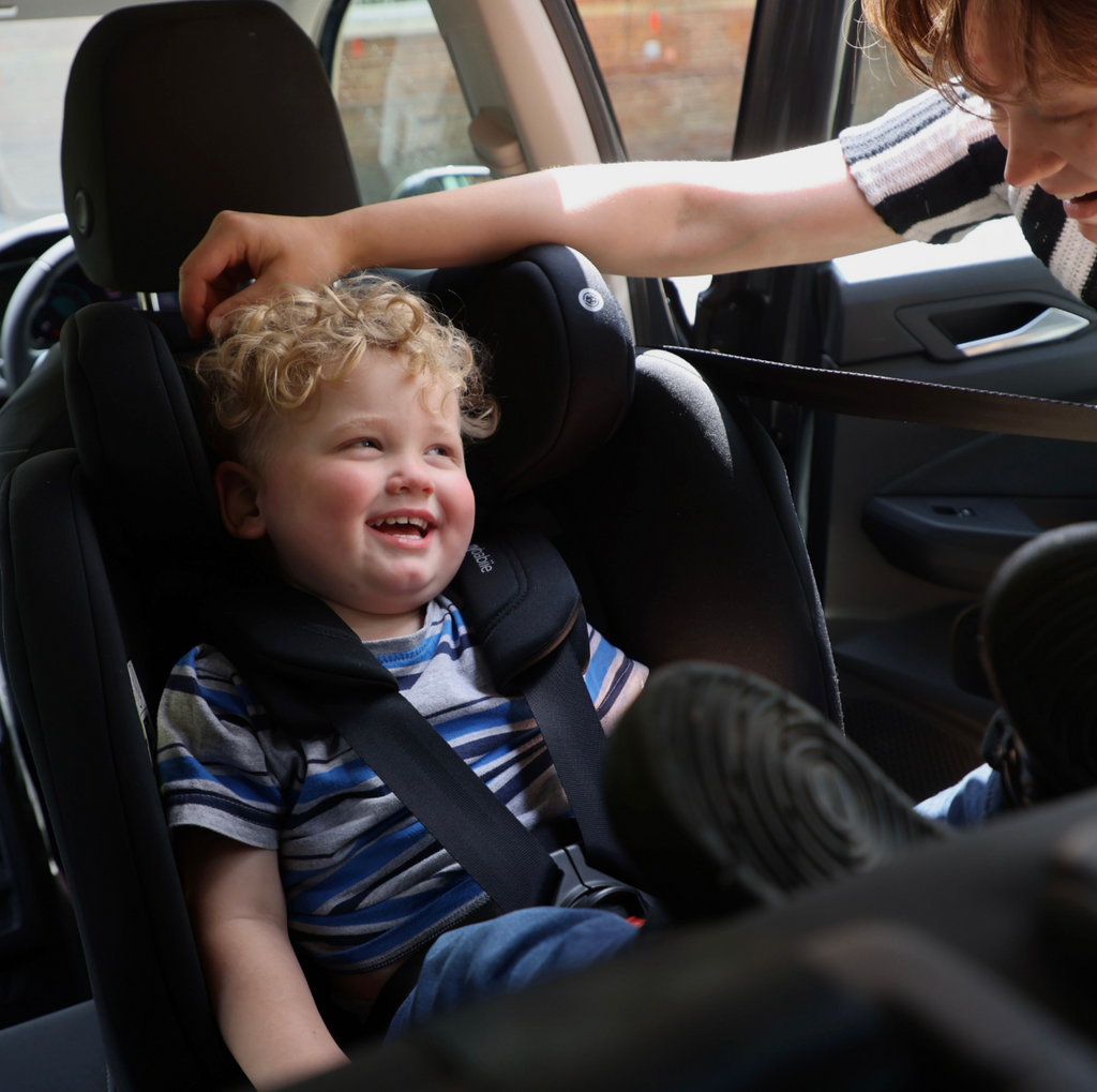 MBCS100 2-in-1 Convertible R129 Car Seat - Black by My Babiie