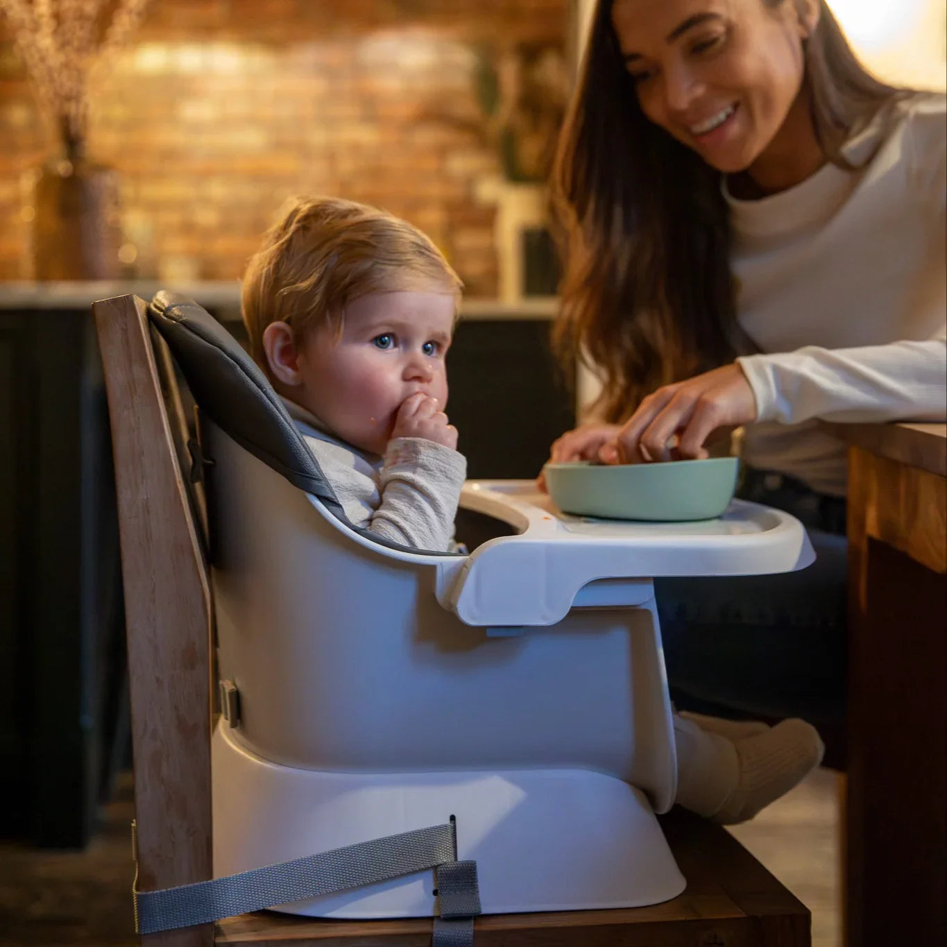 Puggle Snack & Play 7-in-1 Hi-lo Highchair - Flint Grey by Puggle